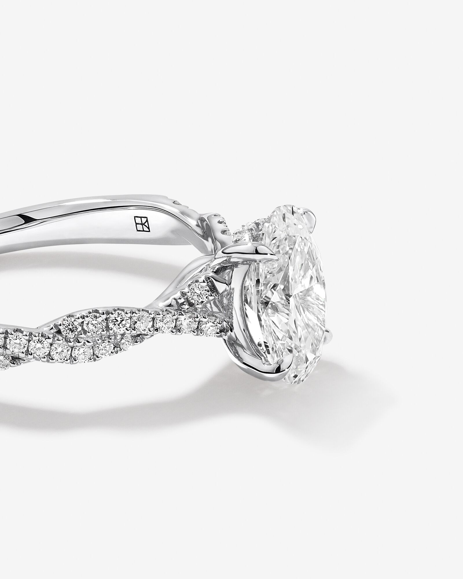 1.70 Carat TW Oval Cut Lab-Grown Diamond Twist Band Engagement Ring in 14kt White Gold