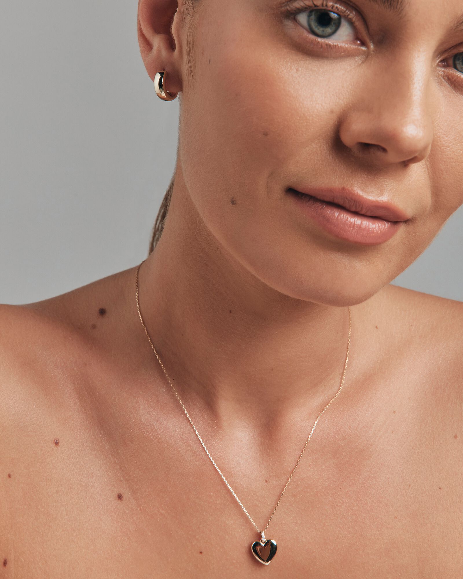 10mm Huggie Earrings 10kt Yellow Gold