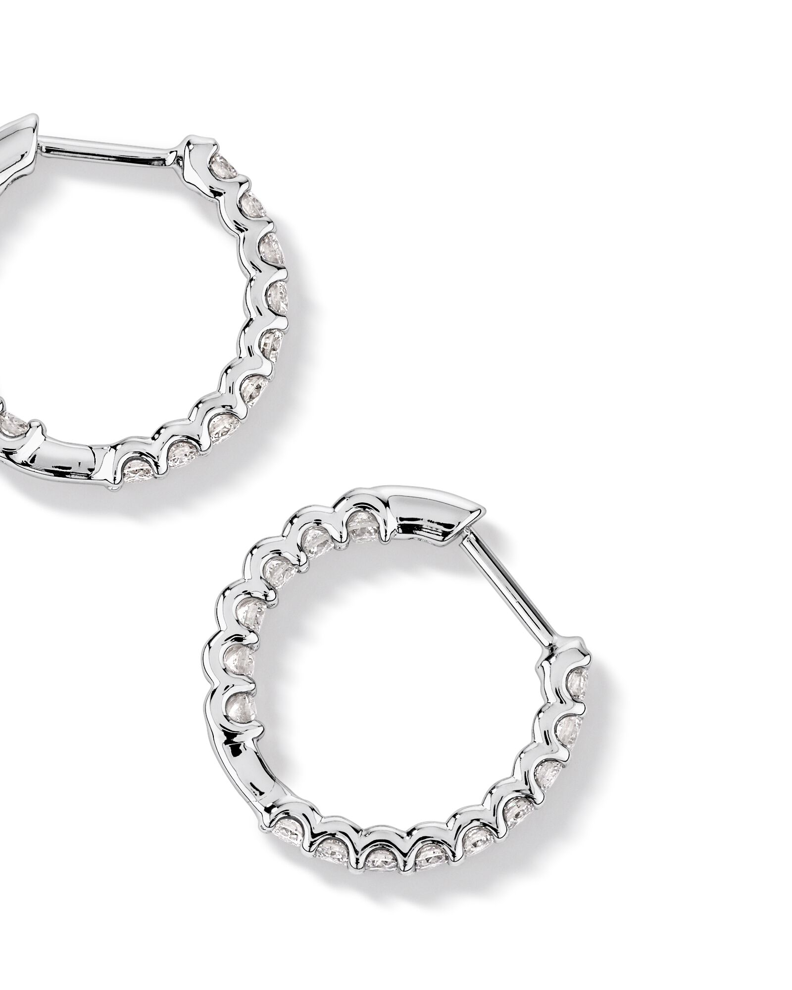 Boucles d’oreilles créoles en diamant cultivées en laboratoire TW de 1,00 carat serties en or blanc 10 carats