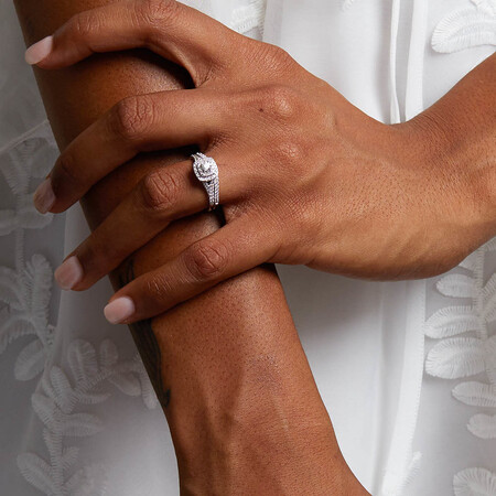 Bridal Set with 0.60 Carat TW of Diamonds in 10kt White Gold Bridal Set with 0.60 Carat TW of Diamonds in 10kt White Gold