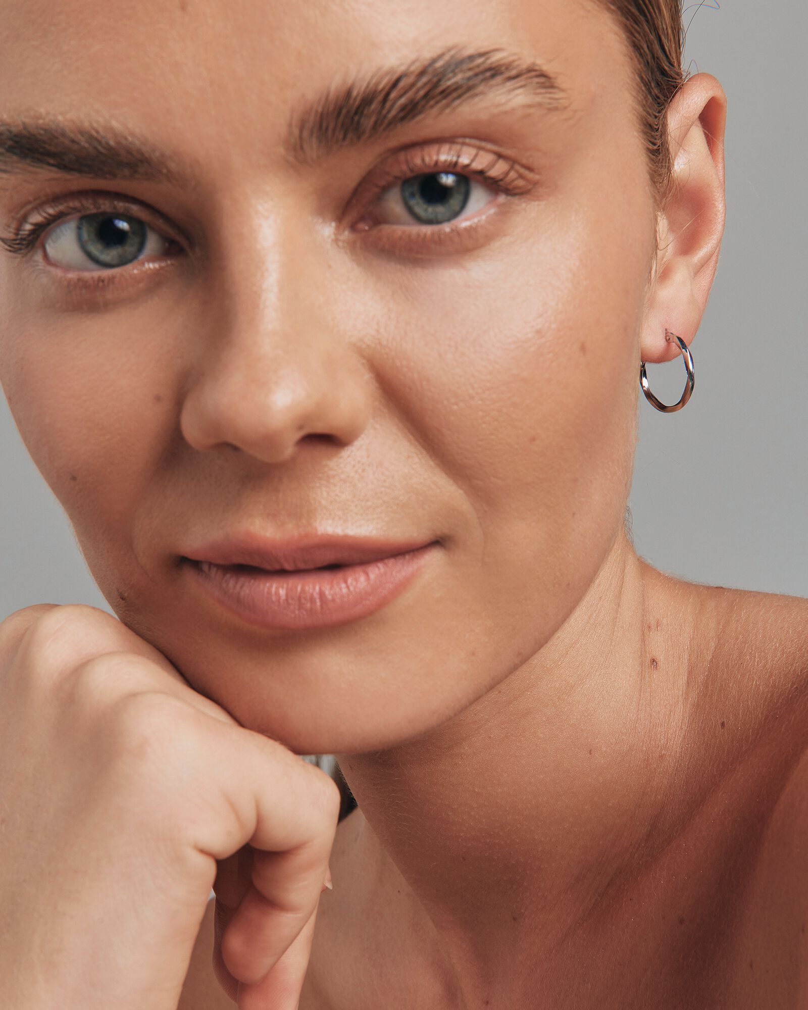 15mm Square Twist Hoop Earrings 10kt White Gold