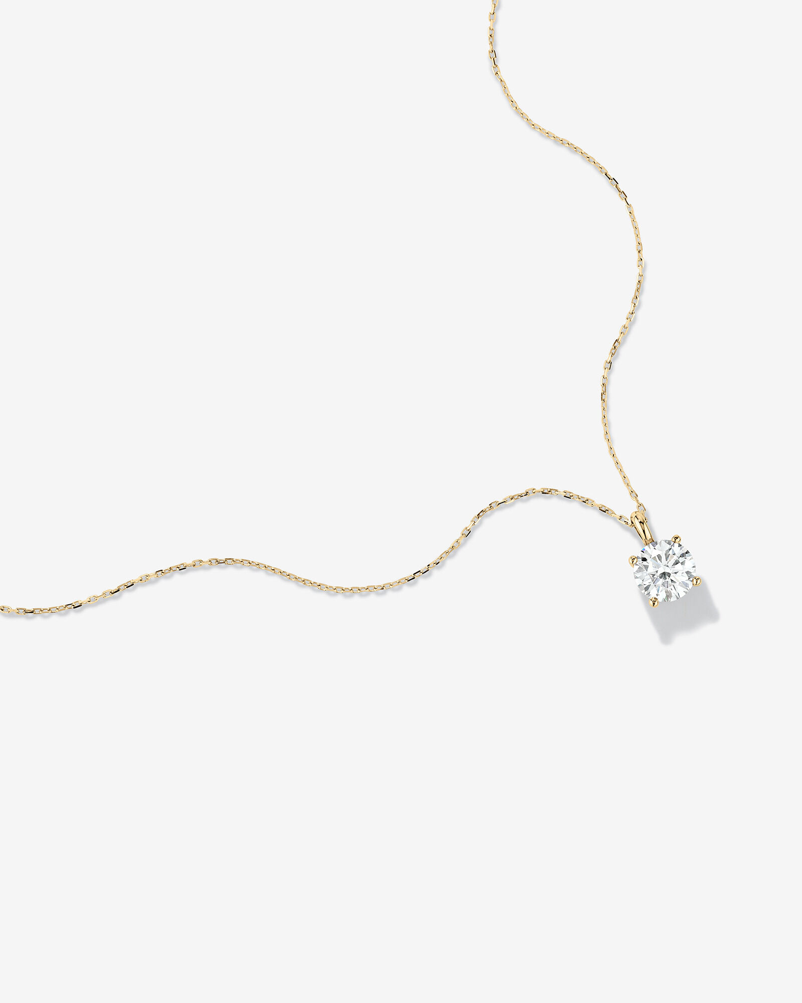 Pendentif solitaire en diamant cultivé en laboratoire TW de 1,00 carat en or jaune 14 carats