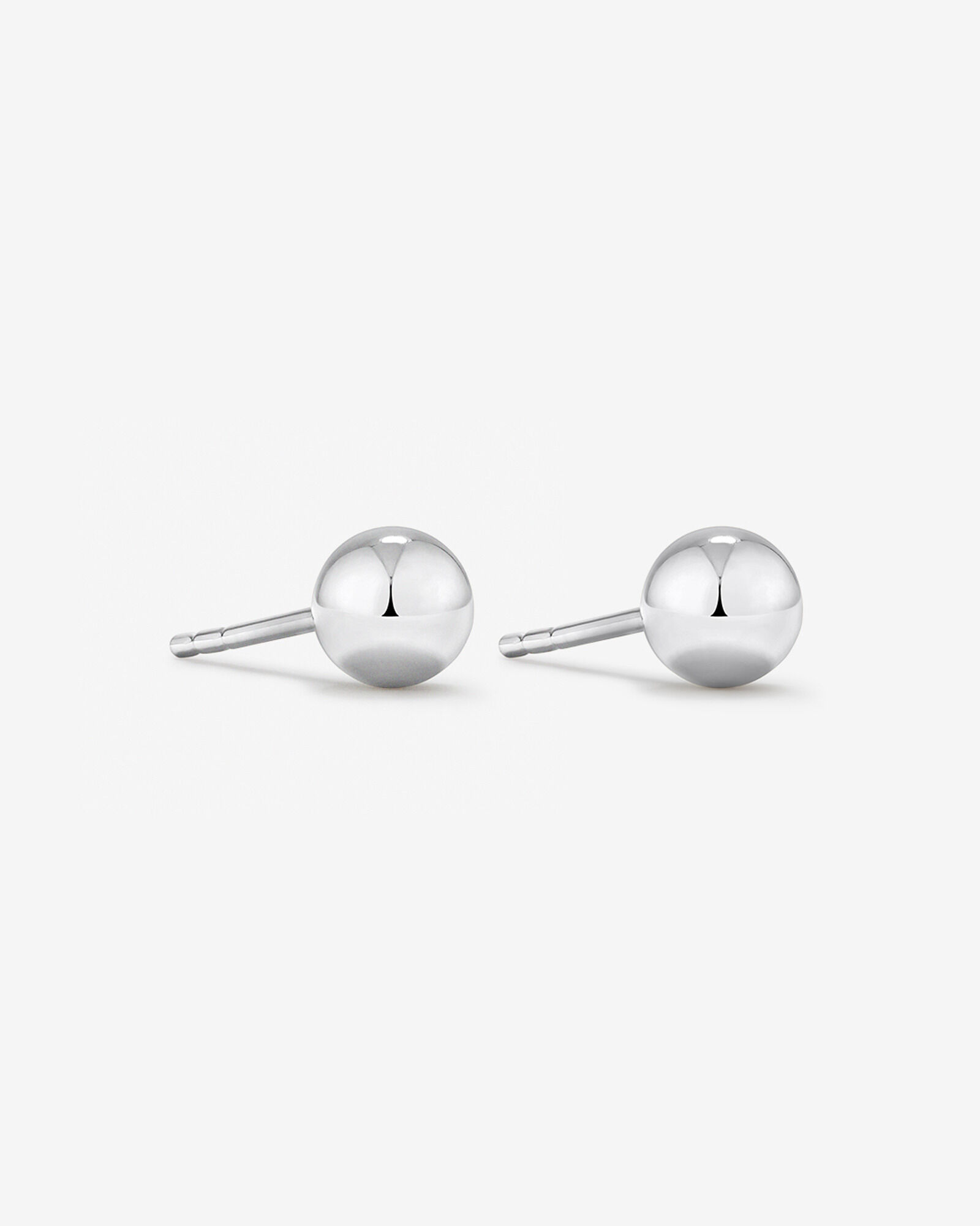 5mm Ball Stud Earrings 10kt White Gold