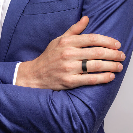 Ring in Black Titanium & 10kt Yellow Gold Ring in Black Titanium & 10kt Yellow Gold