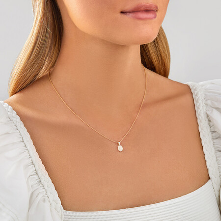 Pendant with Natural White Opal in 10kt Yellow Gold Pendant with Natural White Opal in 10kt Yellow Gold