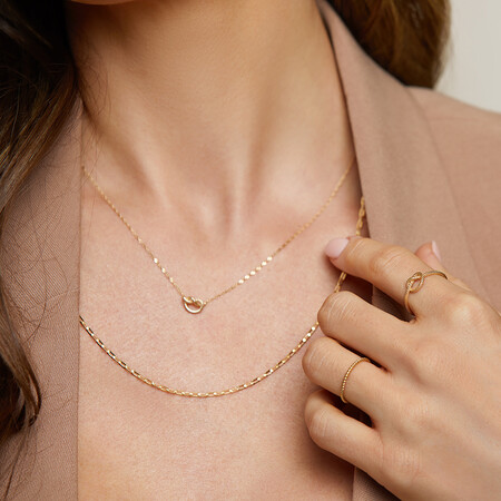 Overhand Rope Knot Necklace in 10kt Yellow Gold Overhand Rope Knot Necklace in 10kt Yellow Gold