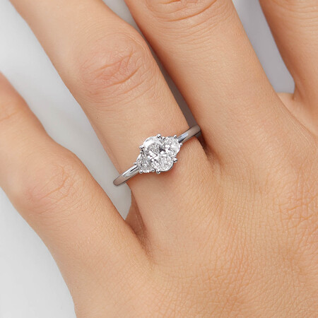 Sir Michael Hill Designer Three Stone Oval Engagement Ring with 1.04 Carat TW of Diamond in 18kt White Gold Sir Michael Hill Designer Three Stone Oval Engagement Ring with 1.04 Carat TW of Diamond in 18kt White Gold