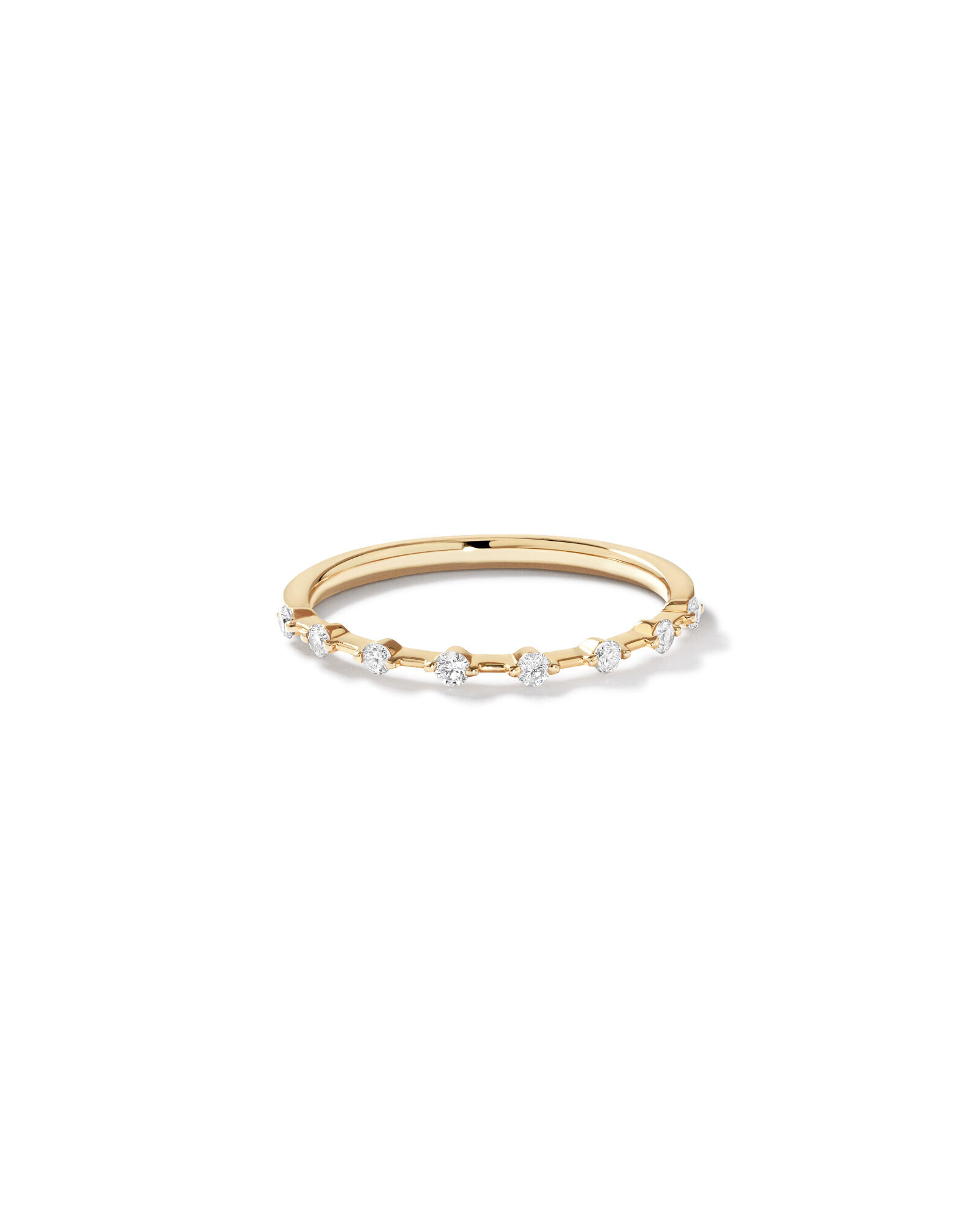 0.15 Carat TW Diamond Station Wedding Ring in 14kt Yellow Gold