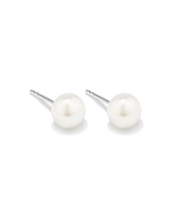 Stud earrings with Freshwater Pearls in Sterling Silver Stud earrings with Freshwater Pearls in Sterling Silver