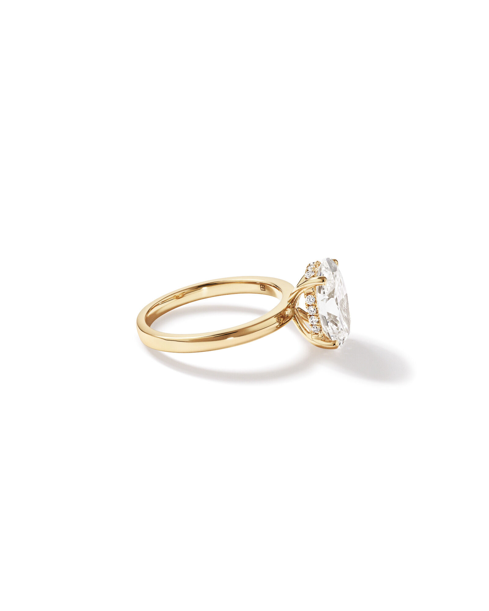 3.10 Carat TW Oval Cut Laboratory-Grown Diamond Solitaire Ring in 18kt Yellow Gold