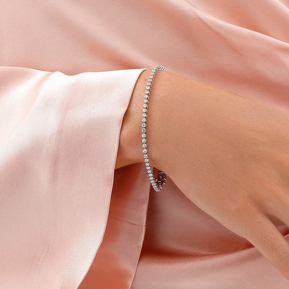 Carat TW Laboratory-Grown Diamond Tennis Bracelet set in 10kt White Gold