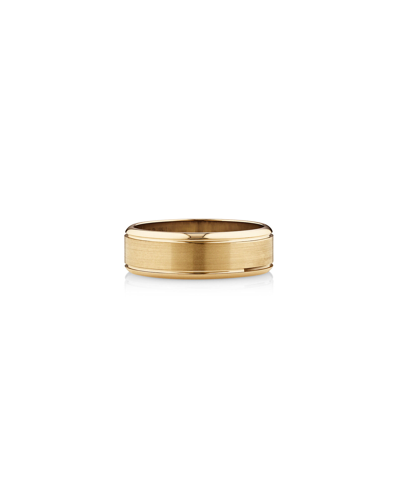 Men s Wedding Band in 10kt Yellow Gold