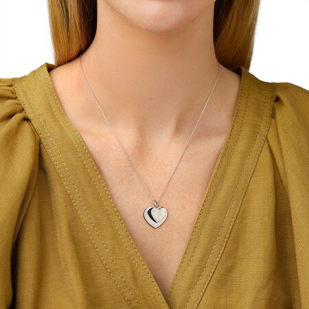 Heart Pendant with Cubic Zirconia in Sterling Silver Heart Pendant with Cubic Zirconia in Sterling Silver