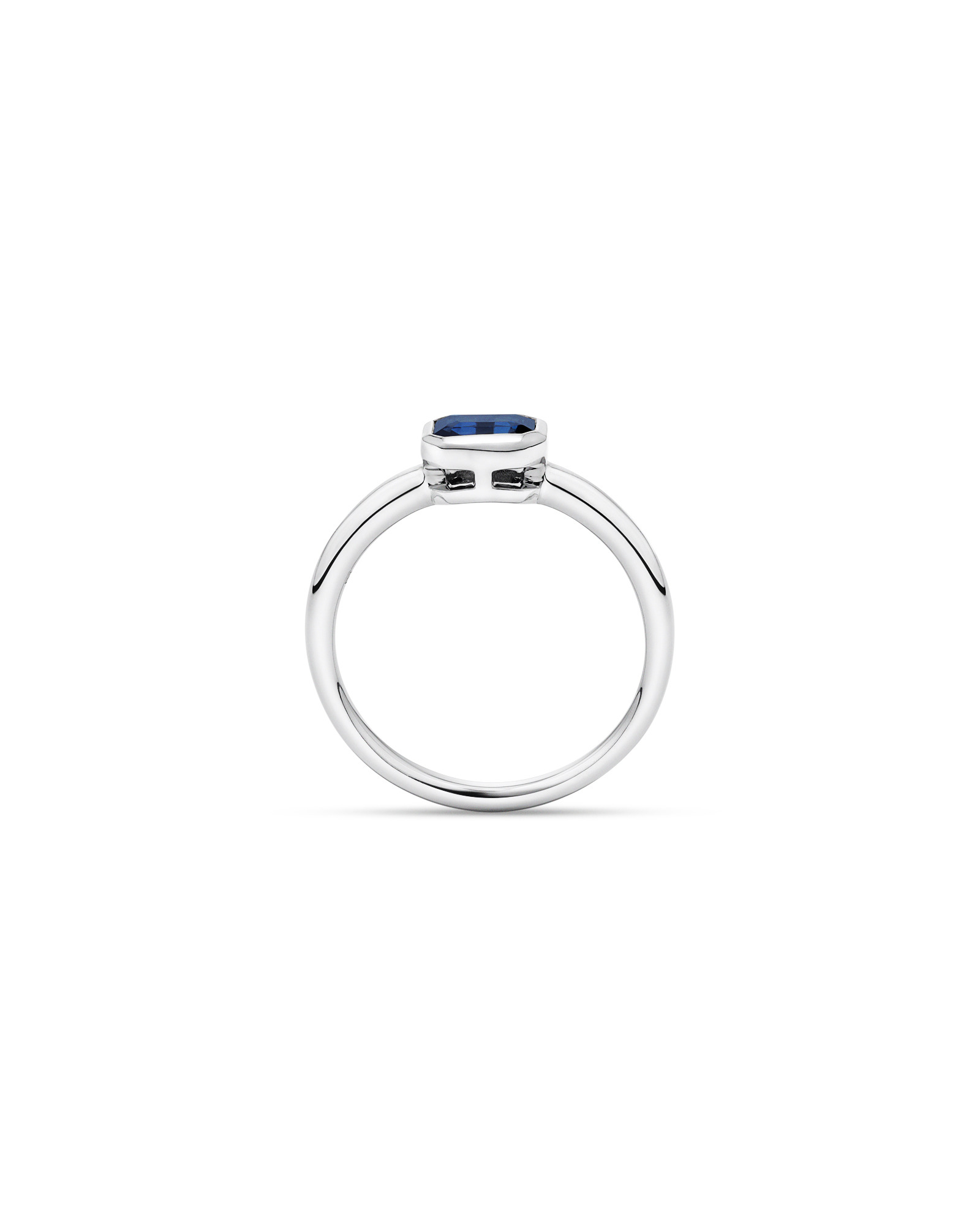 Australian Sapphire Emerald Cut Bezel Set Ring 10kt Gold