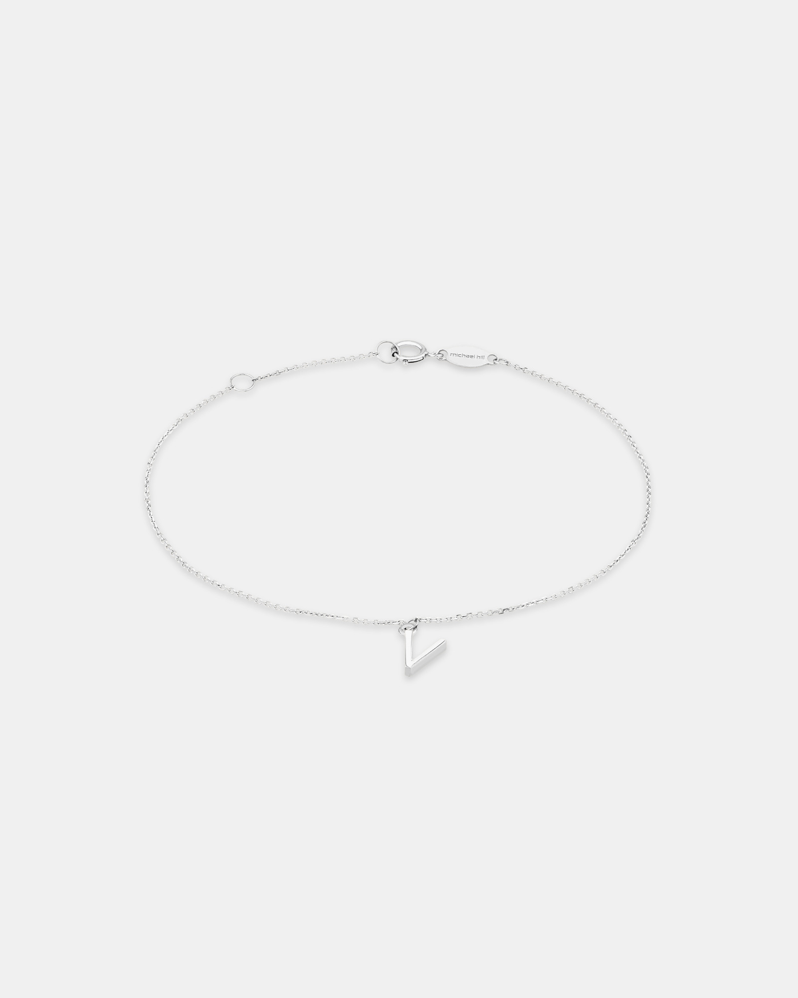 Bracelet à initiale « V » en argent