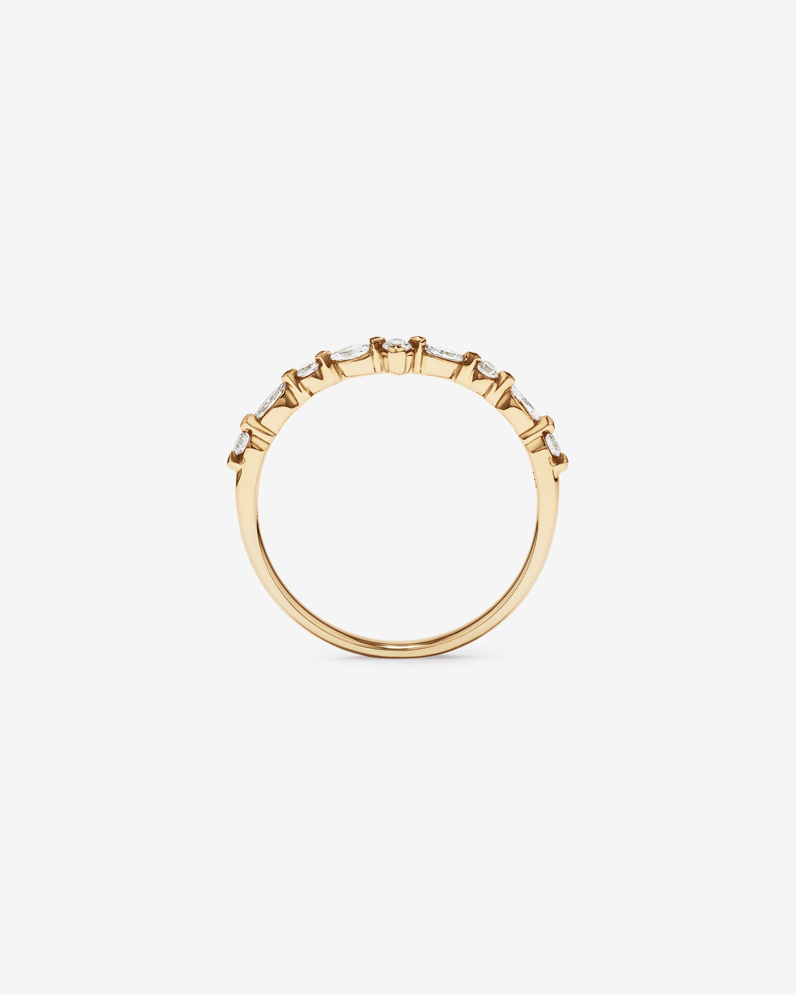 0.25 Carat TW Diamond Chevron Wedding Ring in 14kt Yellow Gold