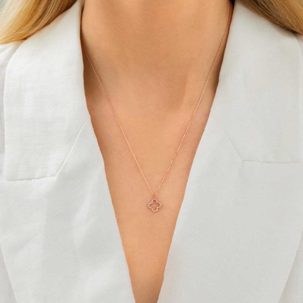 Pendentif trèfle à 4 feuilles en or rose 10 K avec diamants