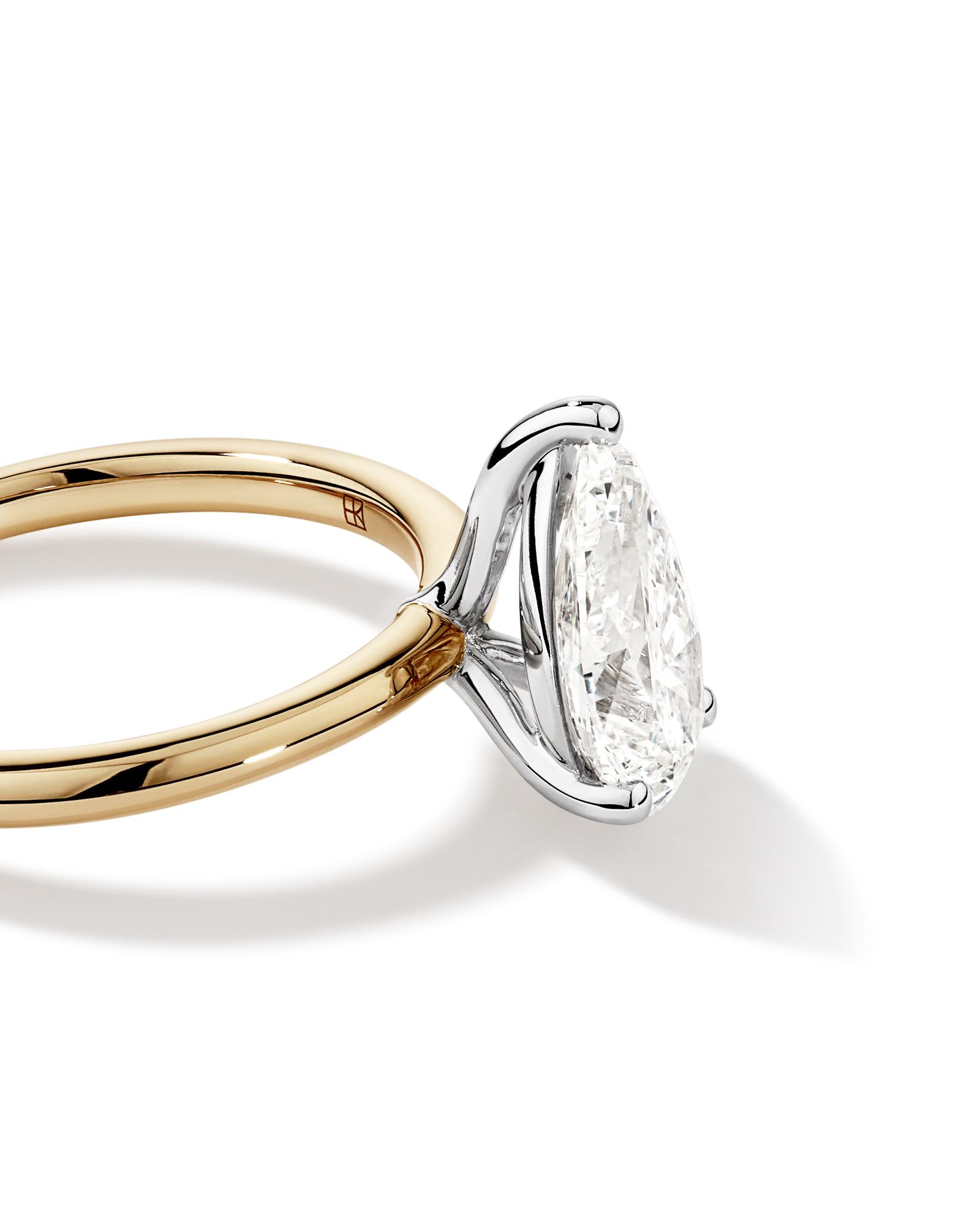 Bague de fiançailles solitaire en diamant taillée laboratoire 2 carats TW or jaune et blanc 14