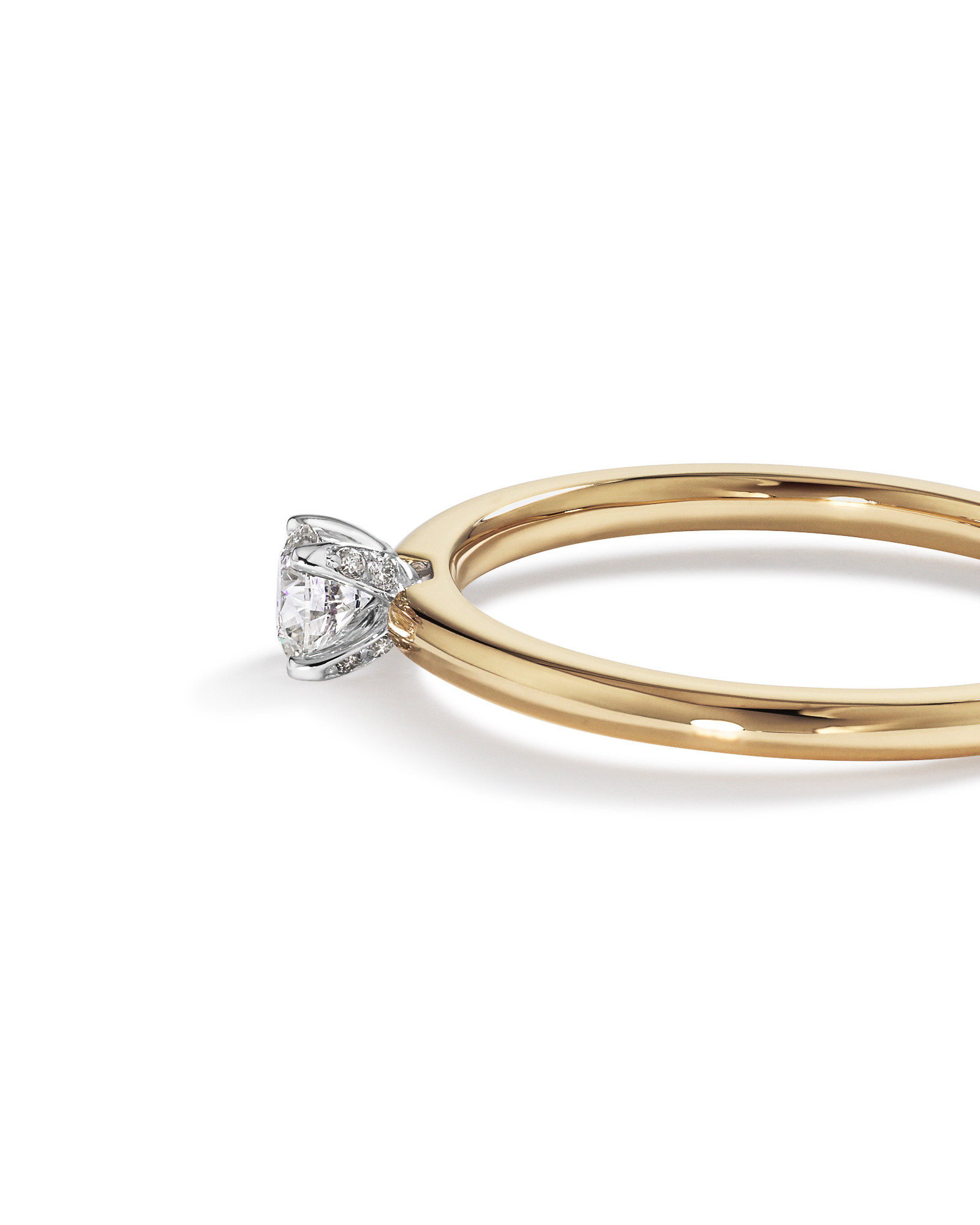 Bague de Fiançailles Solitaire en Diamant Rond Brillant 0,22 Carat TW avec Halo Caché en Or Jaune et Blanc 14 kt