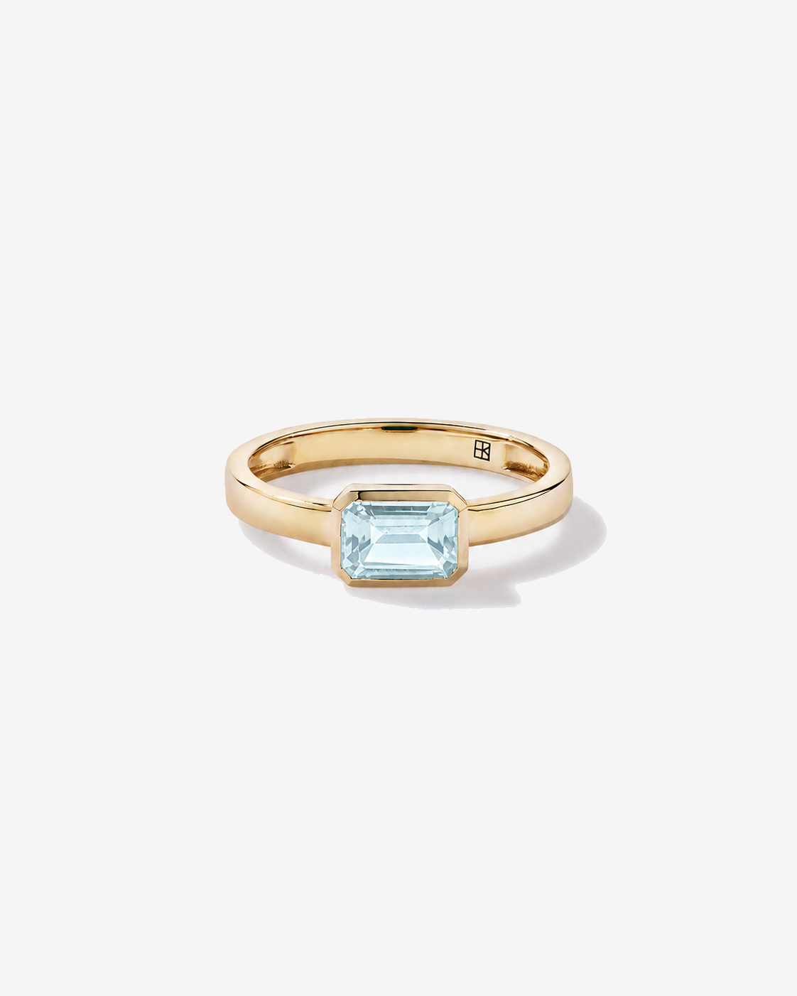 Aquamarine Bezel Ring 10kt Yellow Gold