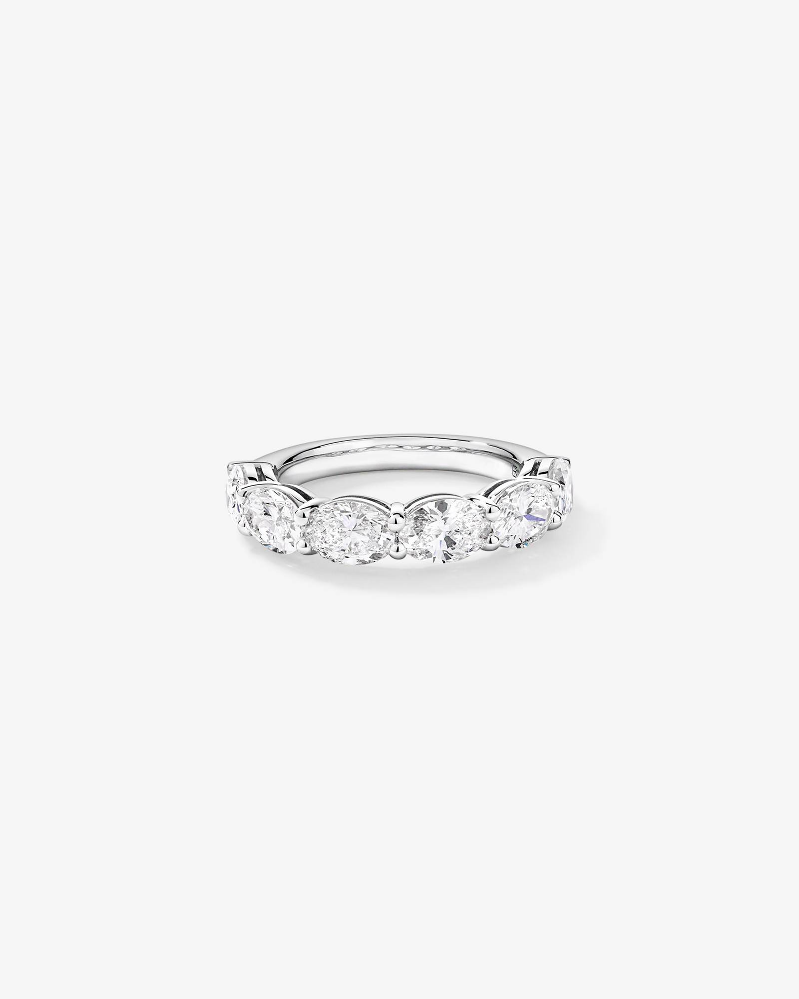 3.00TW Oval Laboratory-Grown Diamond Wedding Ring 14kt Gold