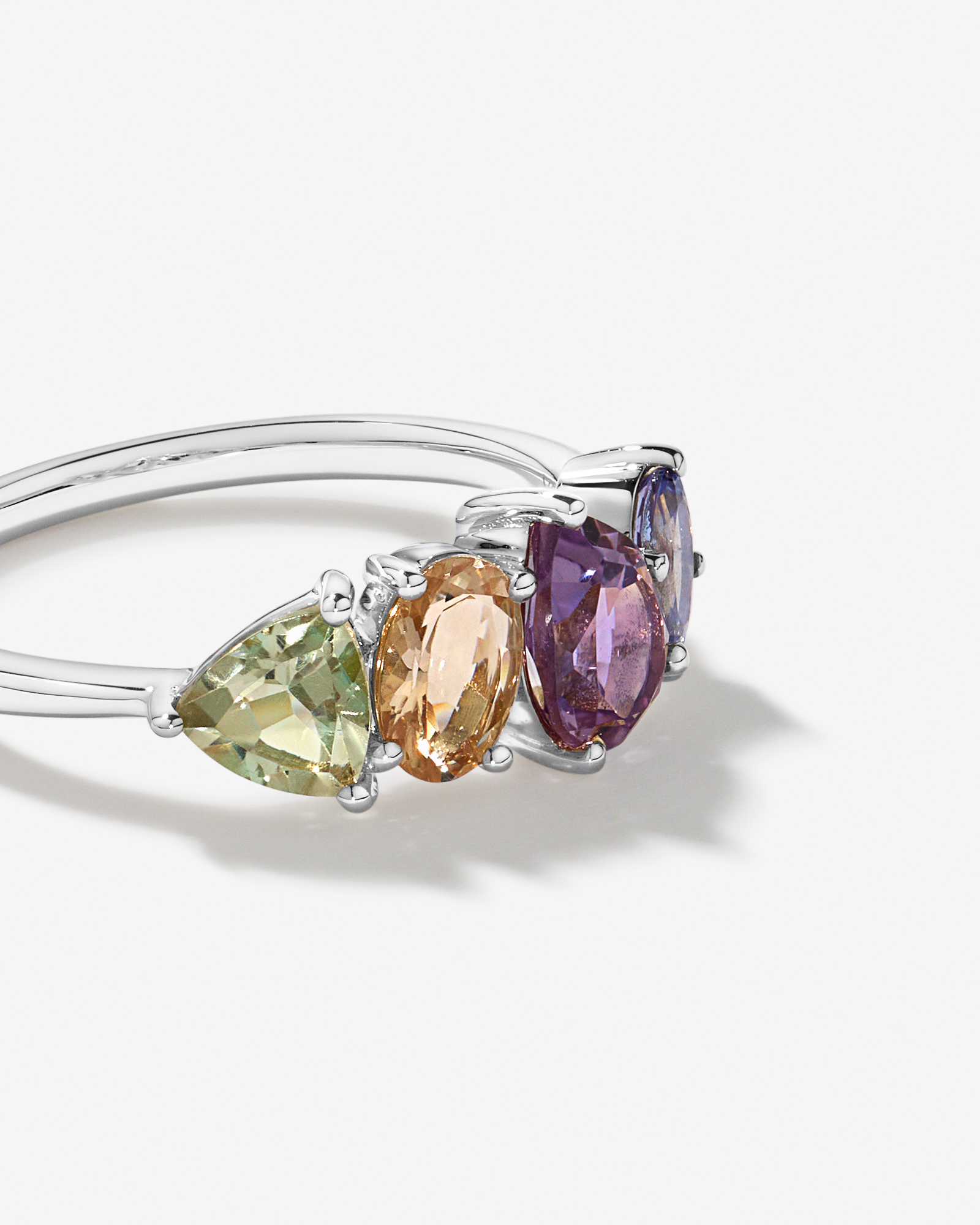 Anneau multi-gemmes en améthyste verte, morganite, rose et tanzanite or blanc 10 carats