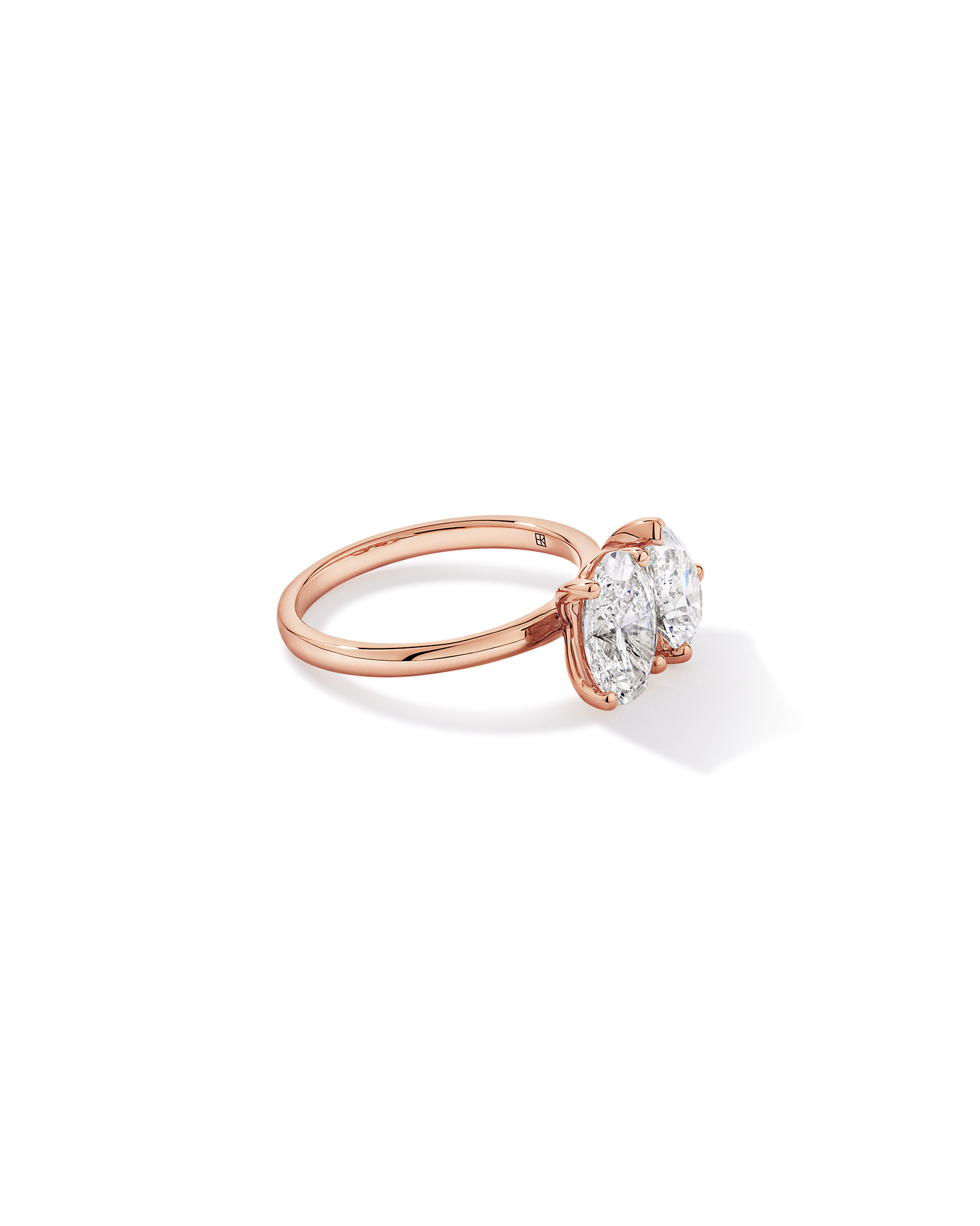 Bague de fiançailles deux pierres en or rose 14 carats, sertie diamants laboratoire forme poire et ovale (3,00 carats au total)