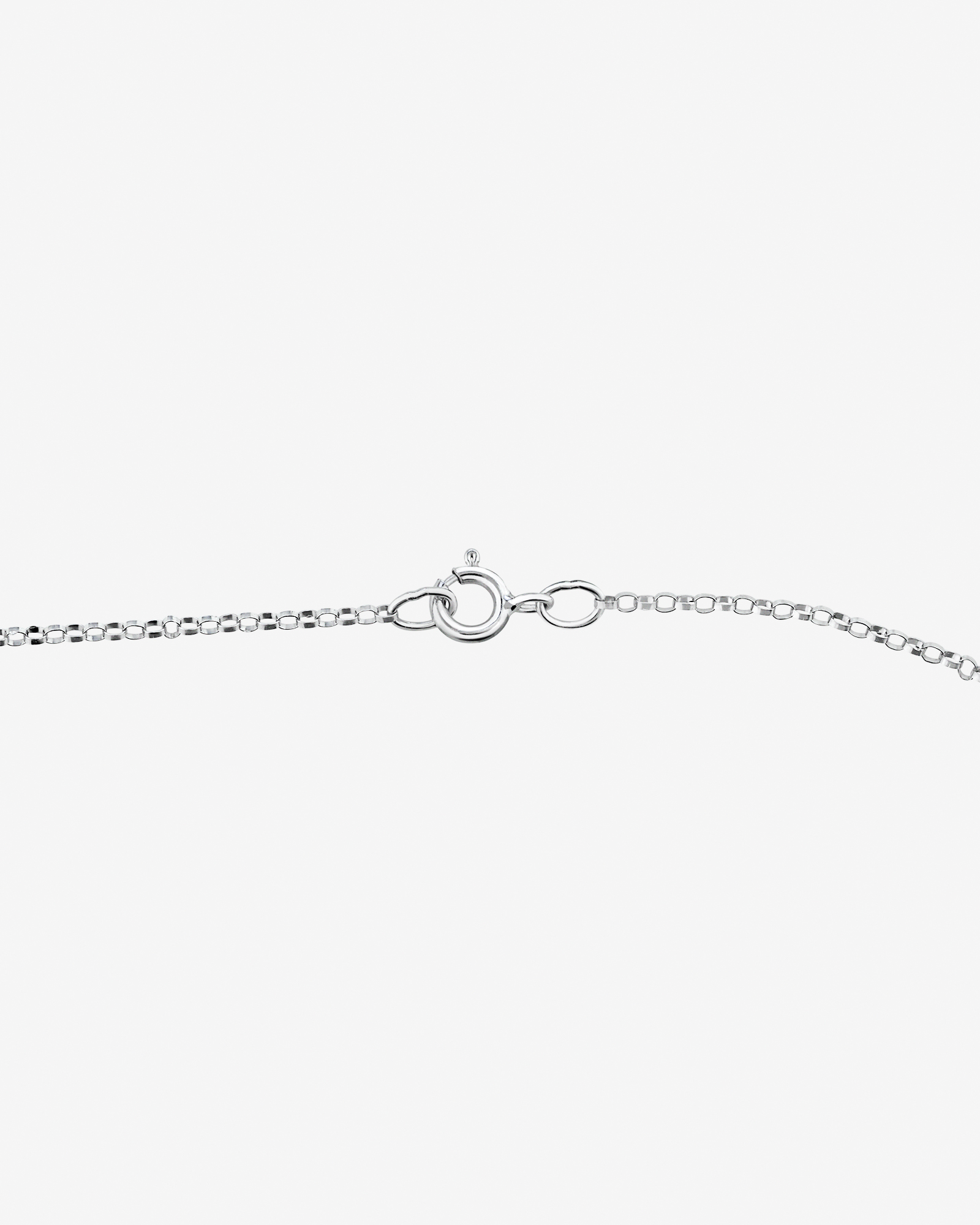 Collier à initiale « A » en or blanc 10 K avec diamants totalisant 0,10 ct
