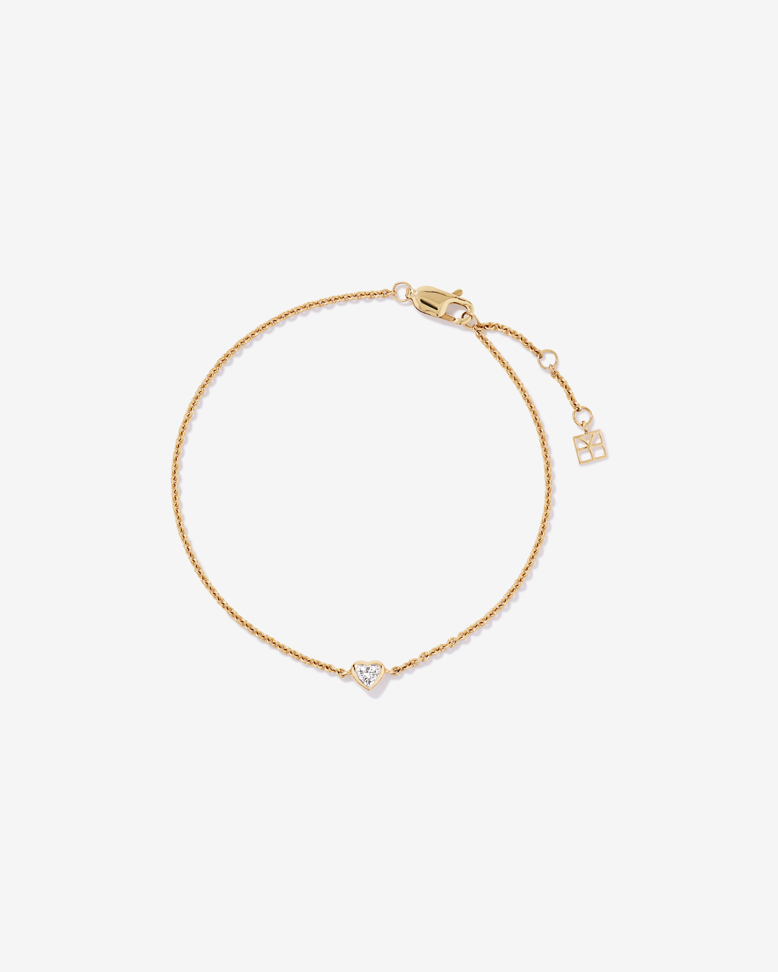 0.13 Carat TW Laboratory-Grown Diamond Heart Bracelet in 10kt Yellow Gold