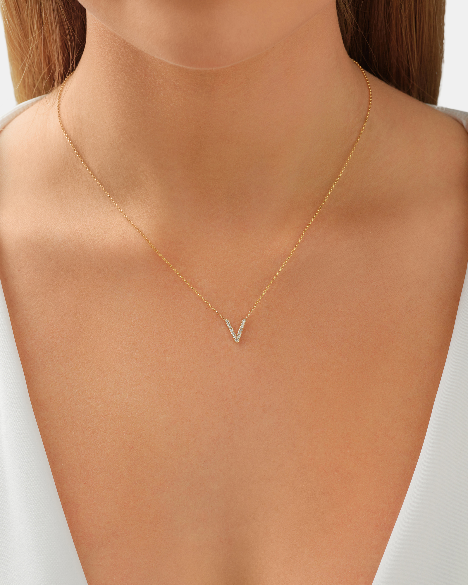 "V" Initial Necklace with 0.10 Carat TW of Diamonds in 10kt Yellow Gold