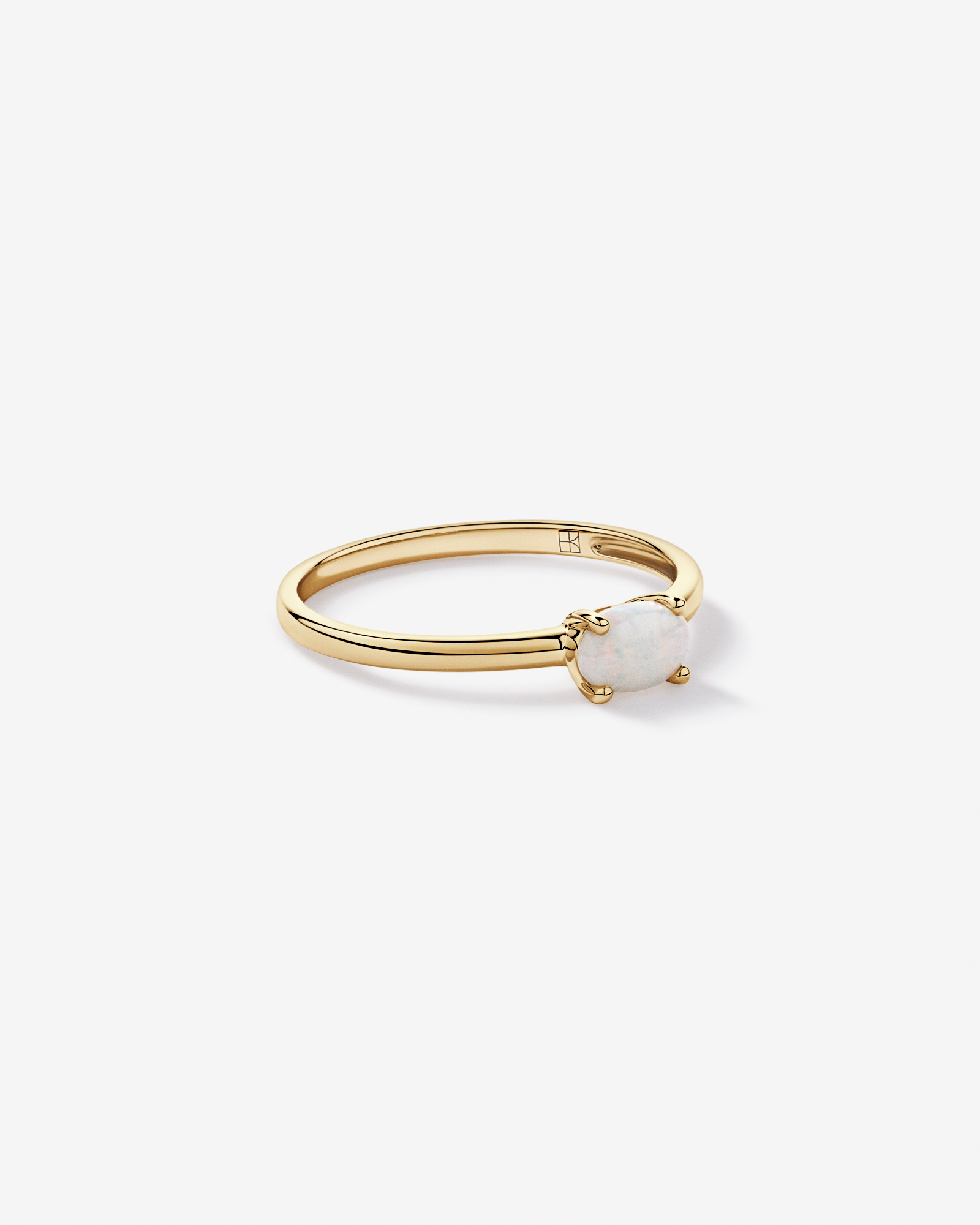 Australian Opal East-West Ring 10kt Yellow Gold