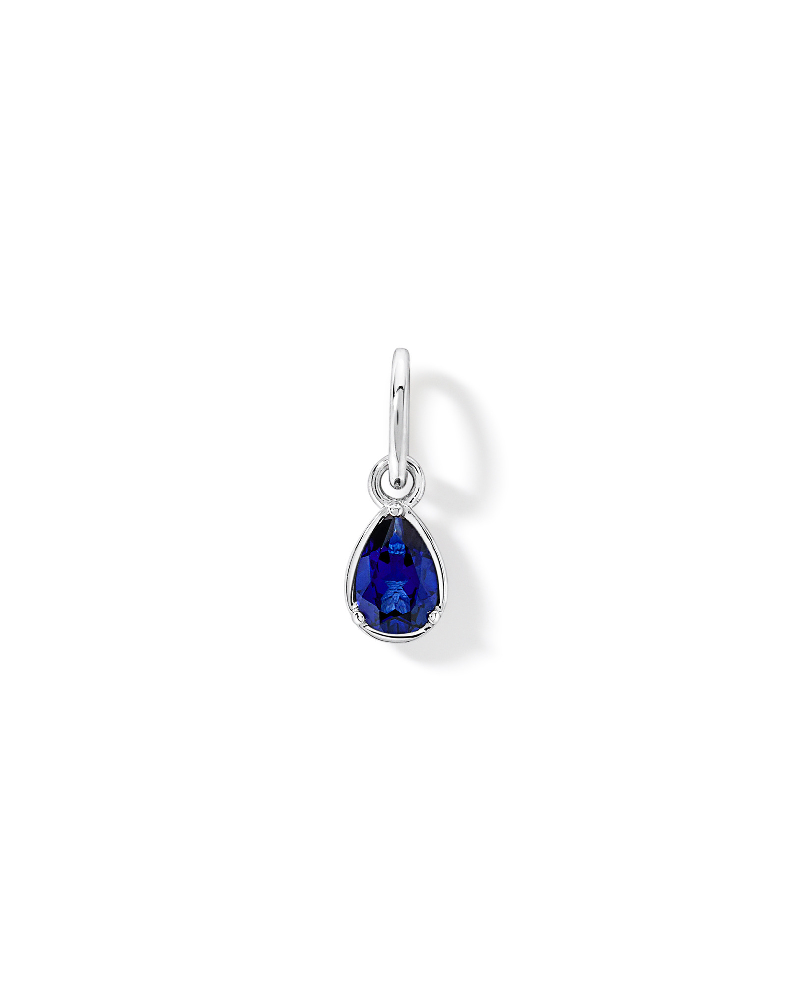 Pendentif en saphir taillé par la poire en argent sterling