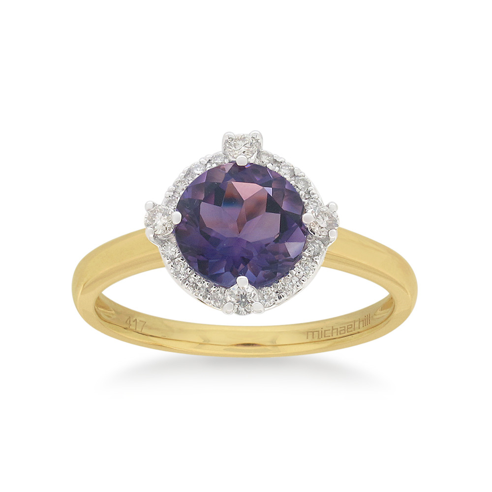 Ring with Amethyst & 0.15 Carat TW of Diamonds in 10kt Yellow Gold