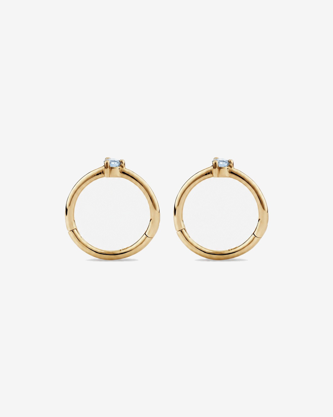 Dormeurs avec accent Aigue-marine 10 mm en or jaune 10 ct