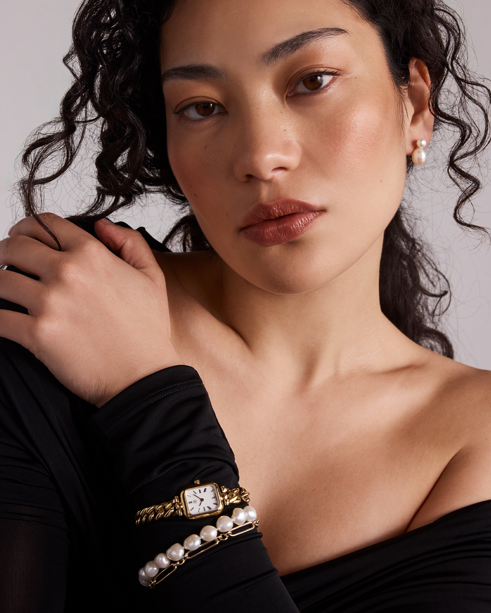 Cultured Freshwater Pearl Bracelet in 10kt Yellow Gold