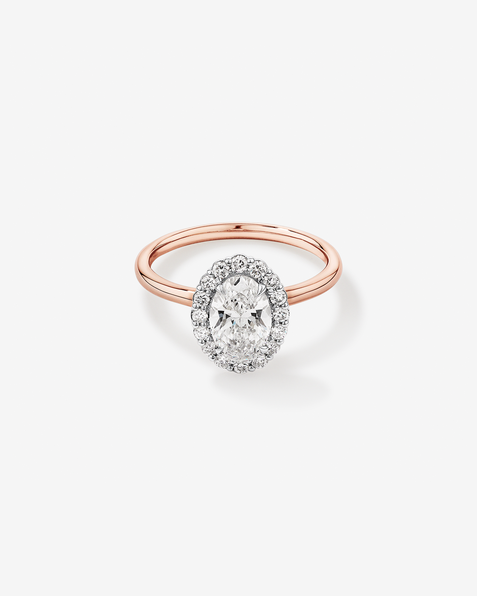 Bague de fiançailles en halo de diamants cultivés en laboratoire TW taille ovale de 1,46 carat en or rose et blanc 14 carats