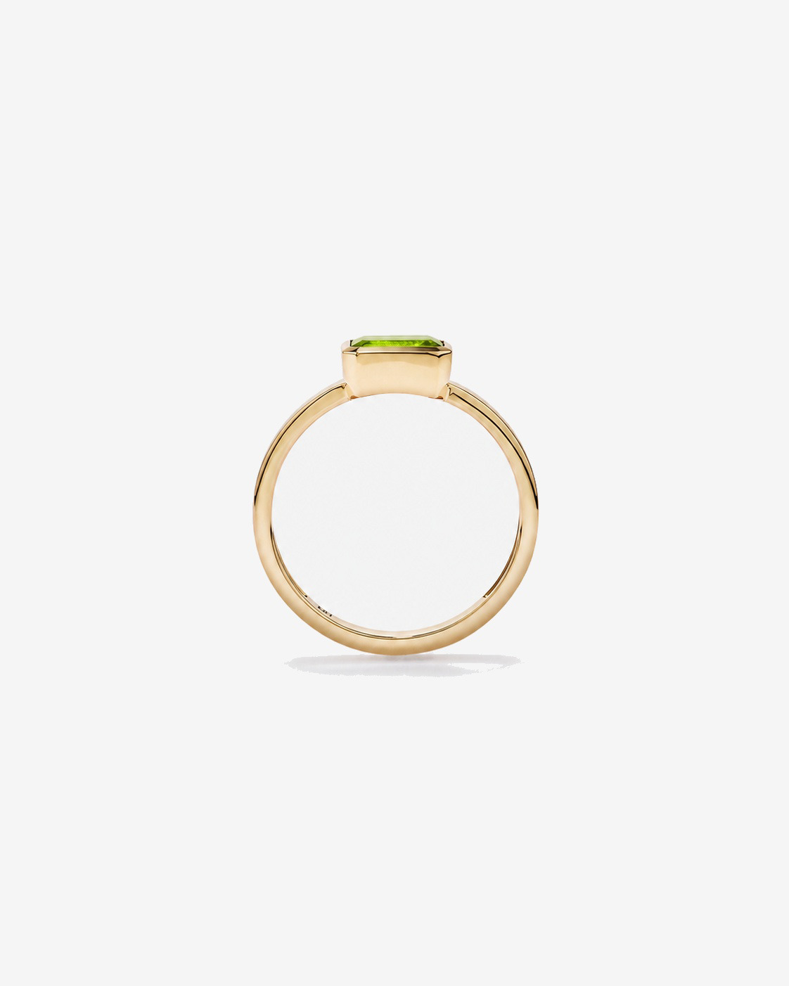 Bague Péridot sertie clos en or jaune 10 ct