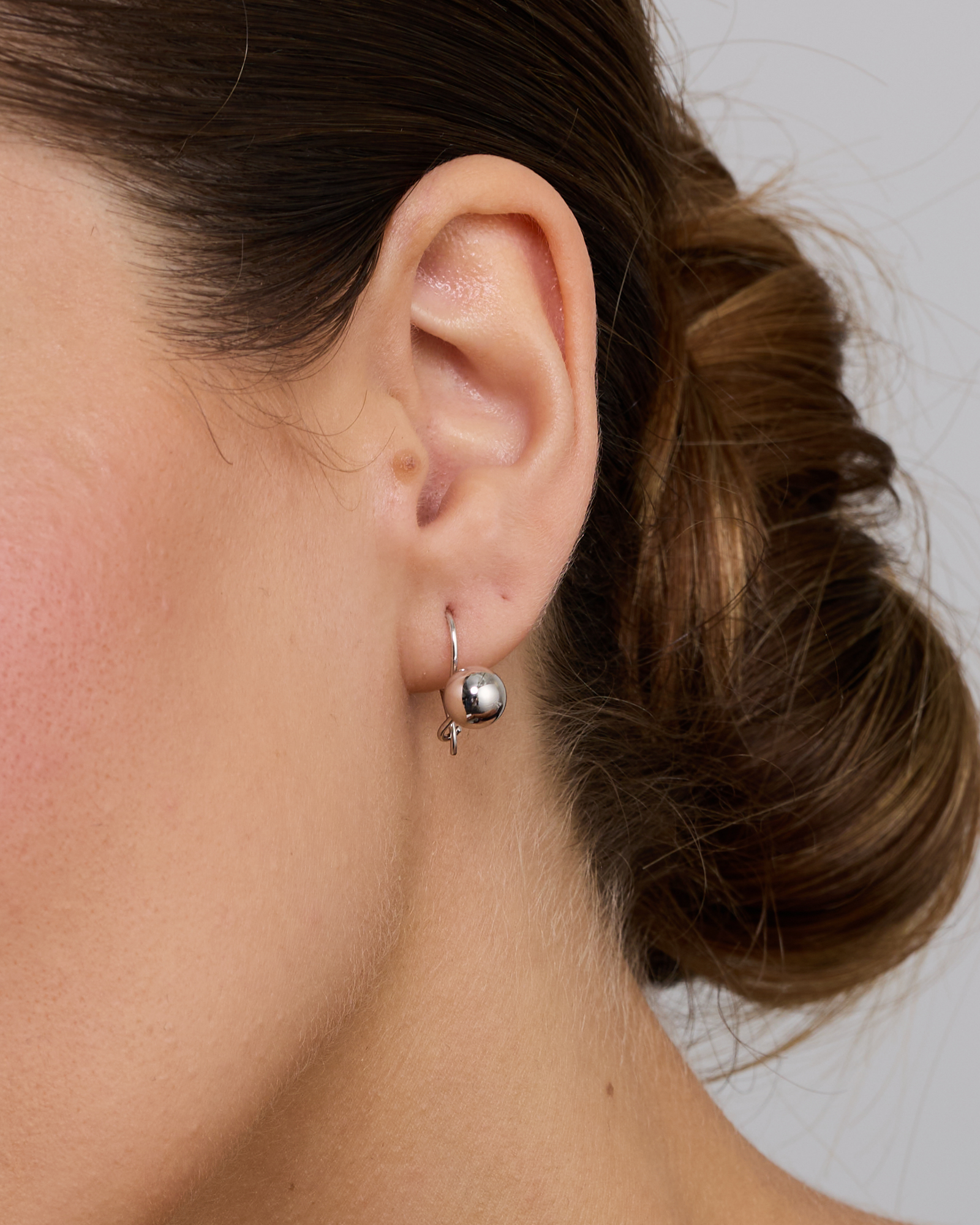 7mm Euroball Earrings in 10kt White Gold