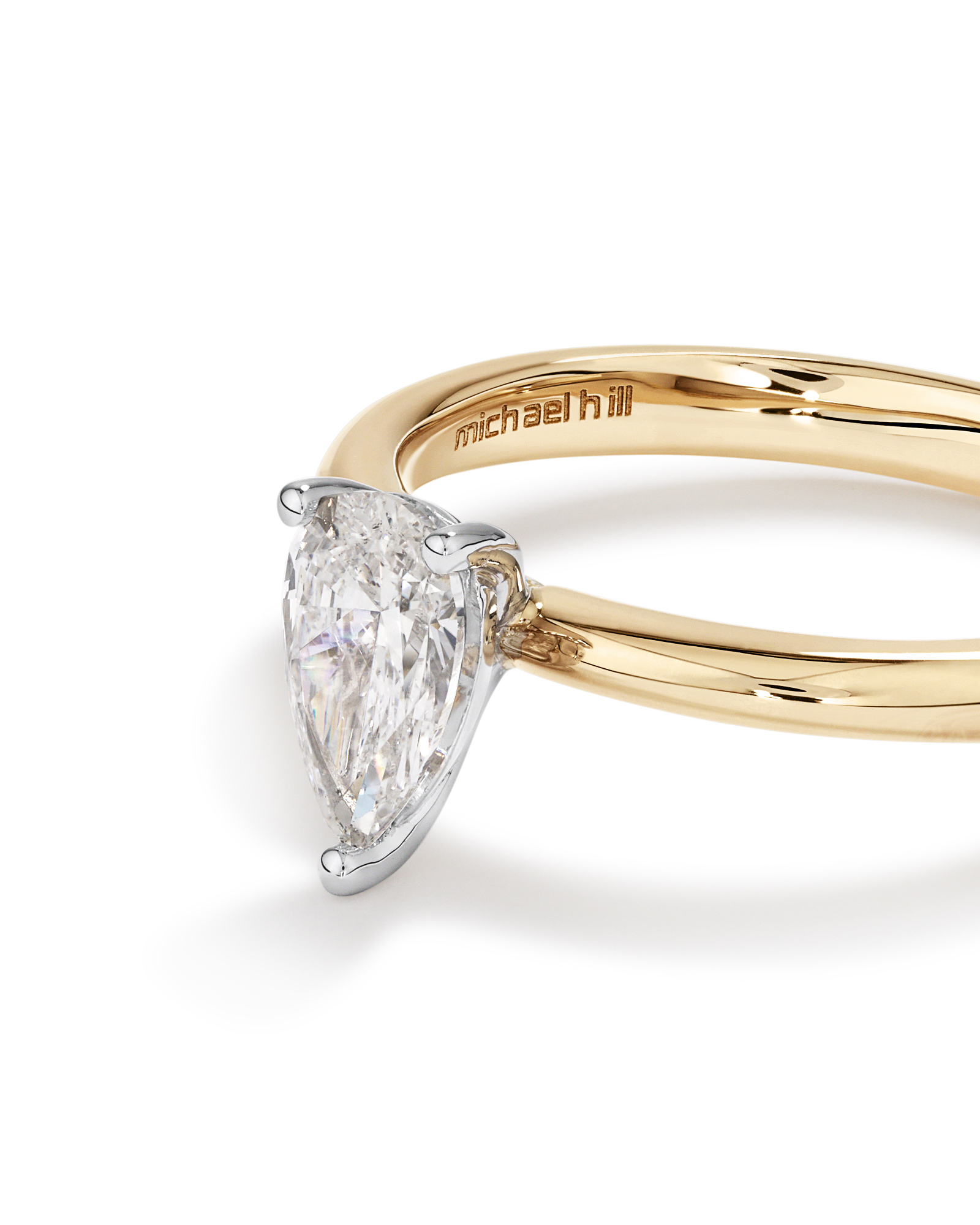 Bague de fiançailles solitaire diamant taille poire certifié TW de 0,70 carat en or jaune et blanc 18 carats