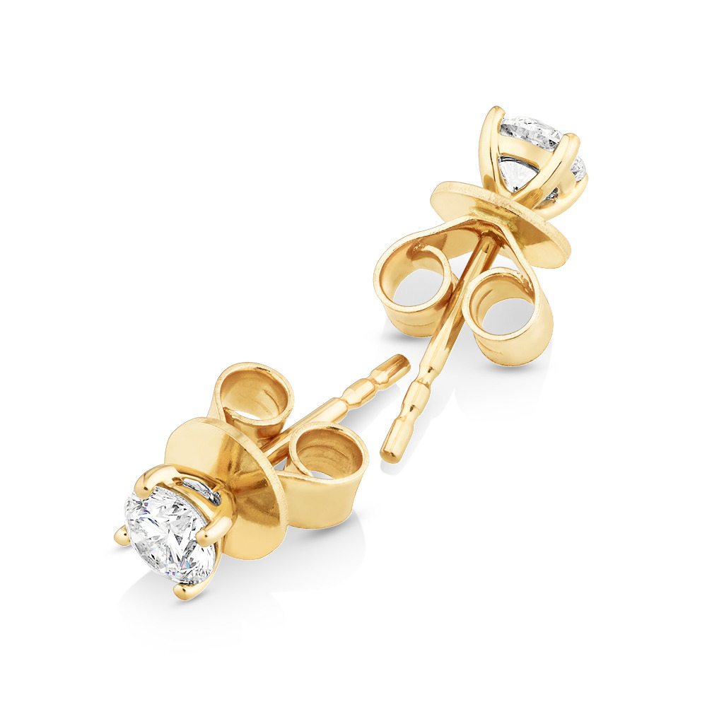 0,50 Carat TW Boucles d'oreilles puces solitaires en or jaune 18kt