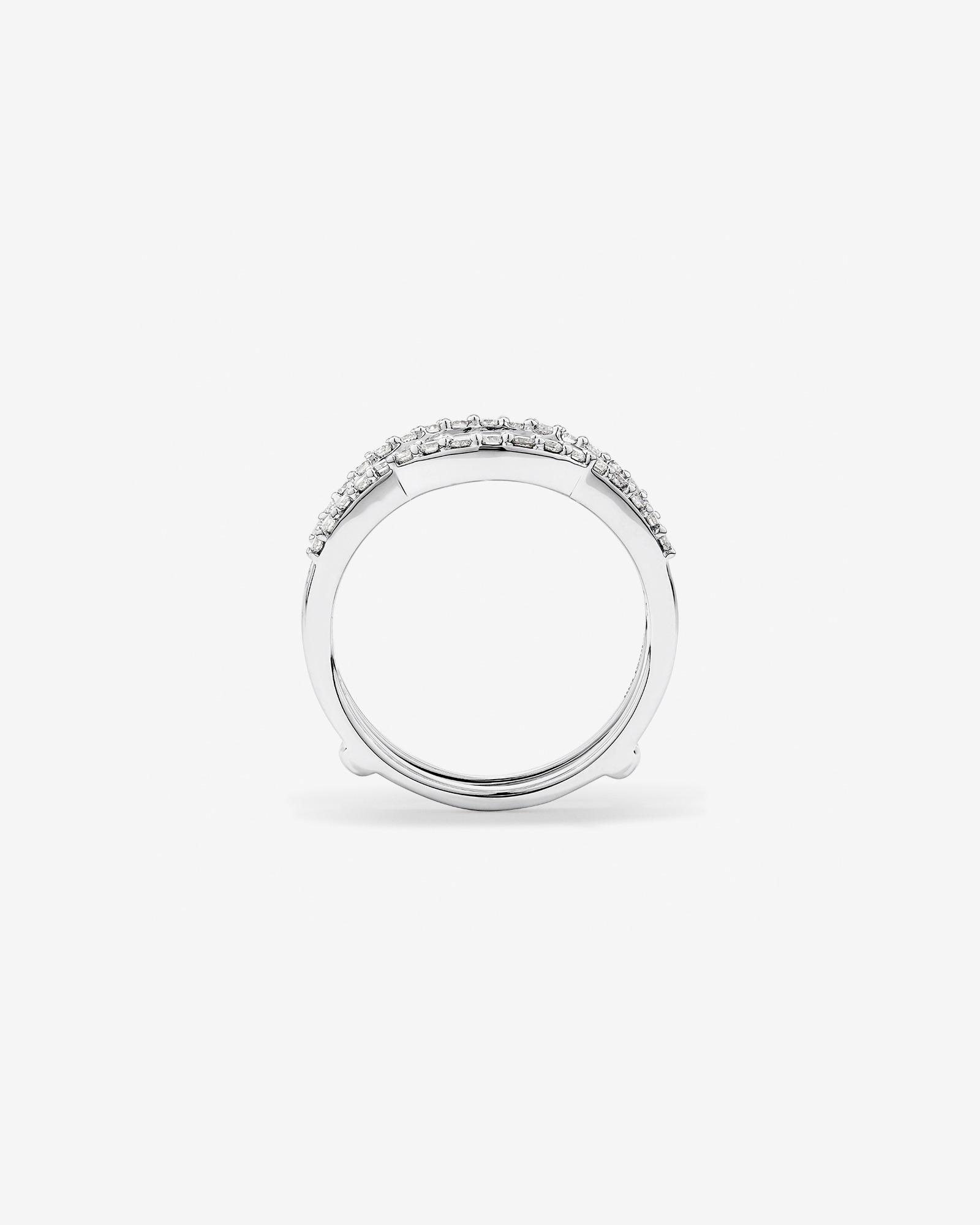 Bague complémentaire en or blanc 14 K avec diamants totalisant 0,75 ct