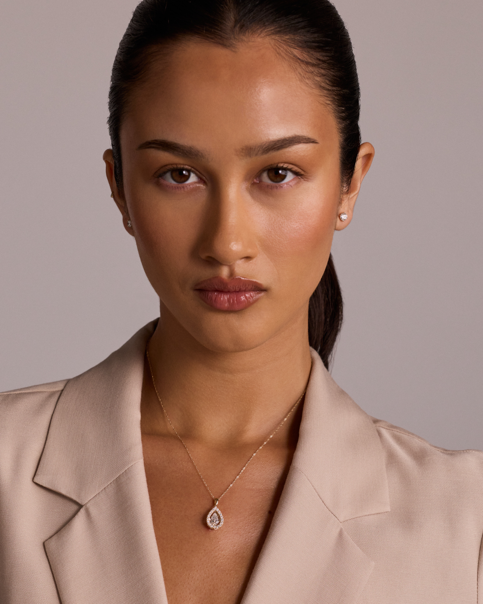 Lume Lab Pear Pendant with 1.00 Carat TW of Laboratory-Grown Diamonds in 10kt White Gold