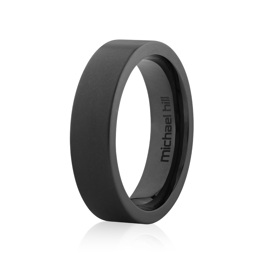 Bague en titane noir