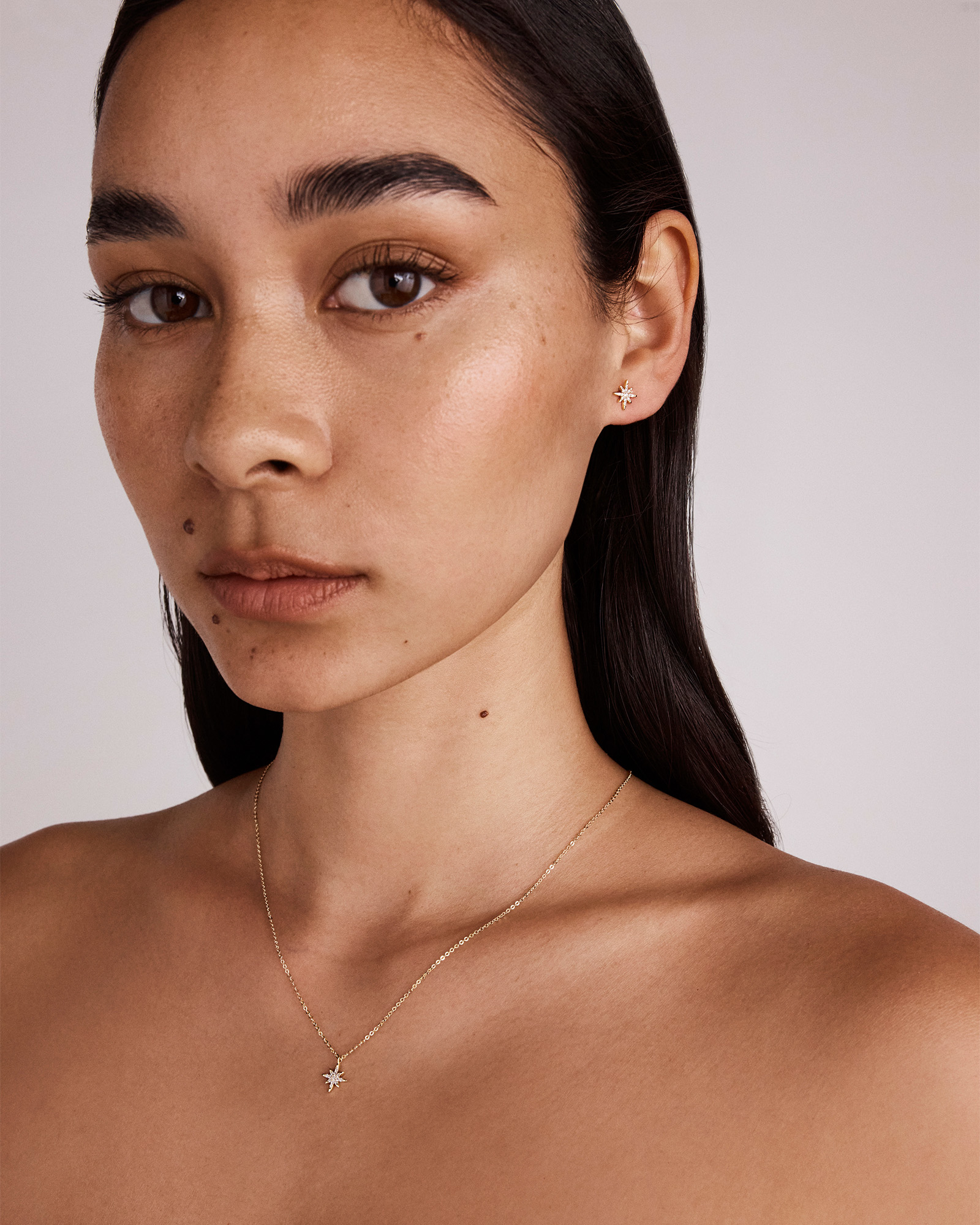 Cubic Zirconia North Star Necklace and Stud Earrings Jewellery Set in 10kt Yellow Gold
