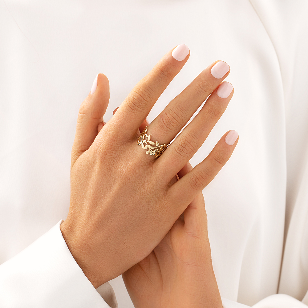 Olive Leaf Ring in 10kt Yellow Gold