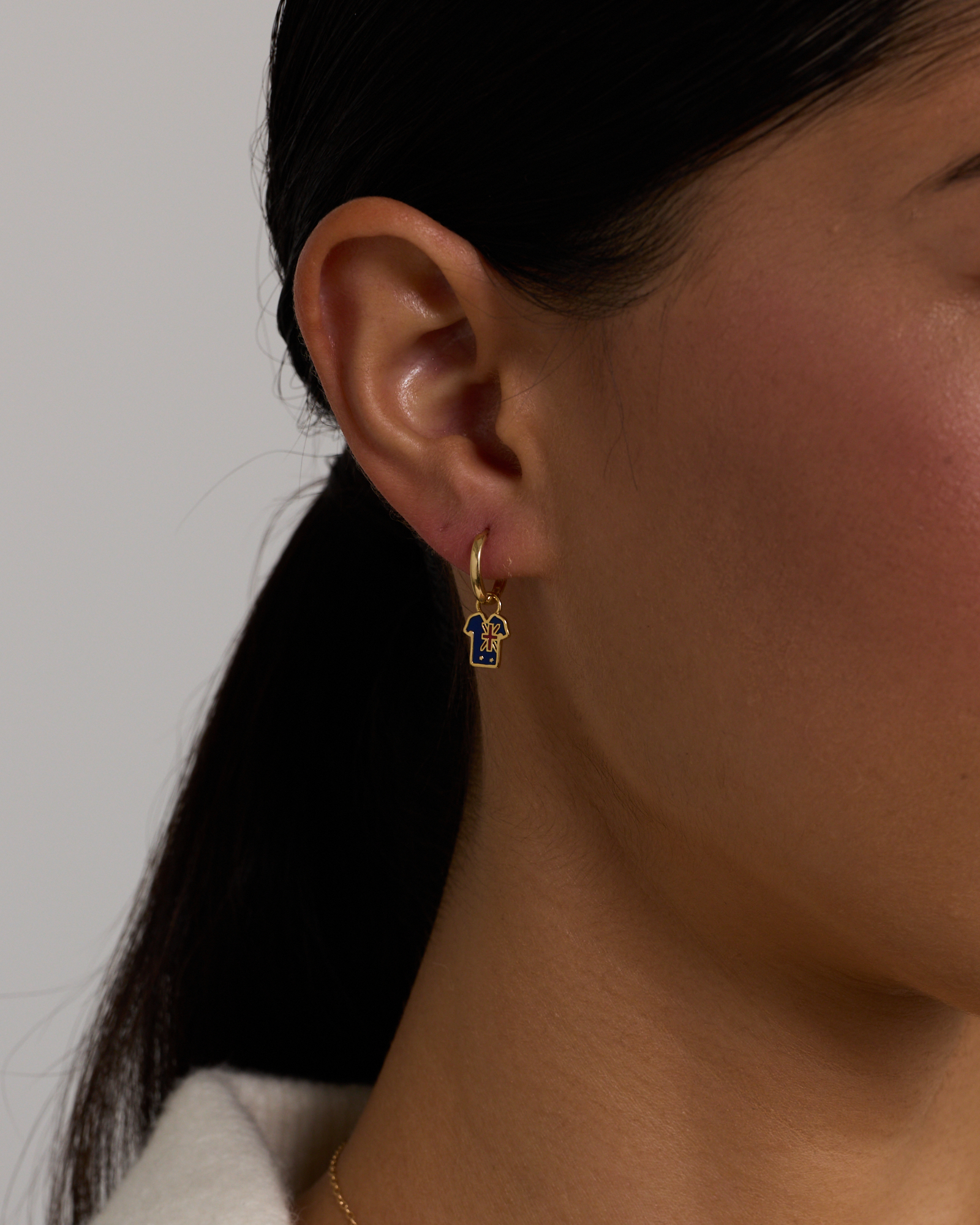 New Zealand Jersey Earring Charm in 18Kt Vermeil