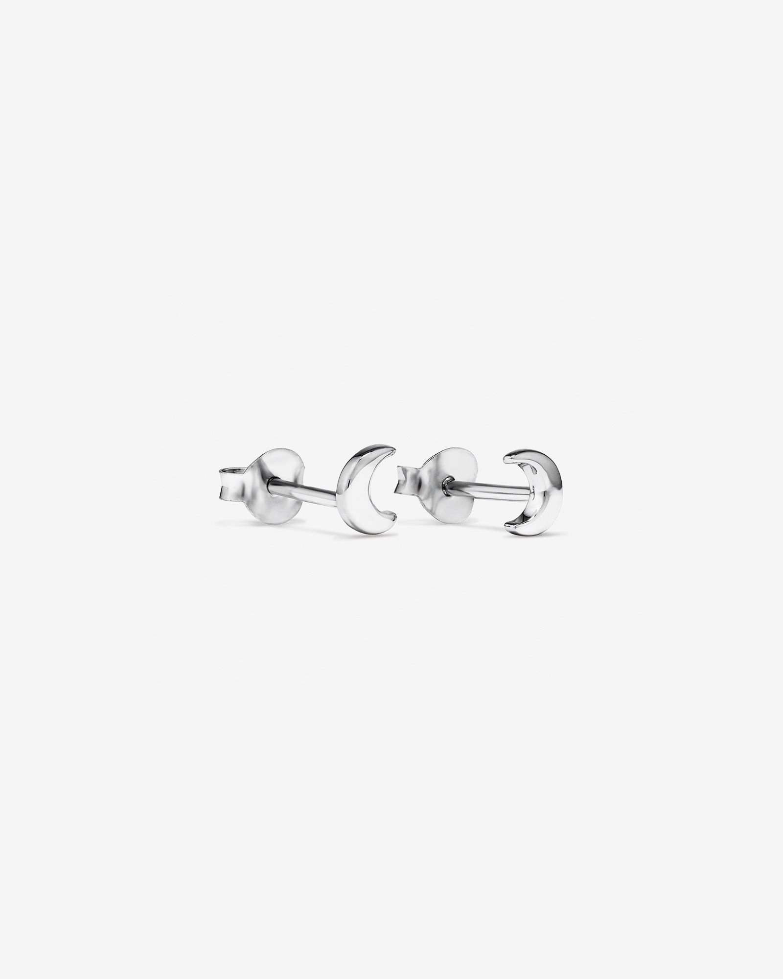 Boucles d'oreilles clous en forme de croissant de lune en argent sterling
