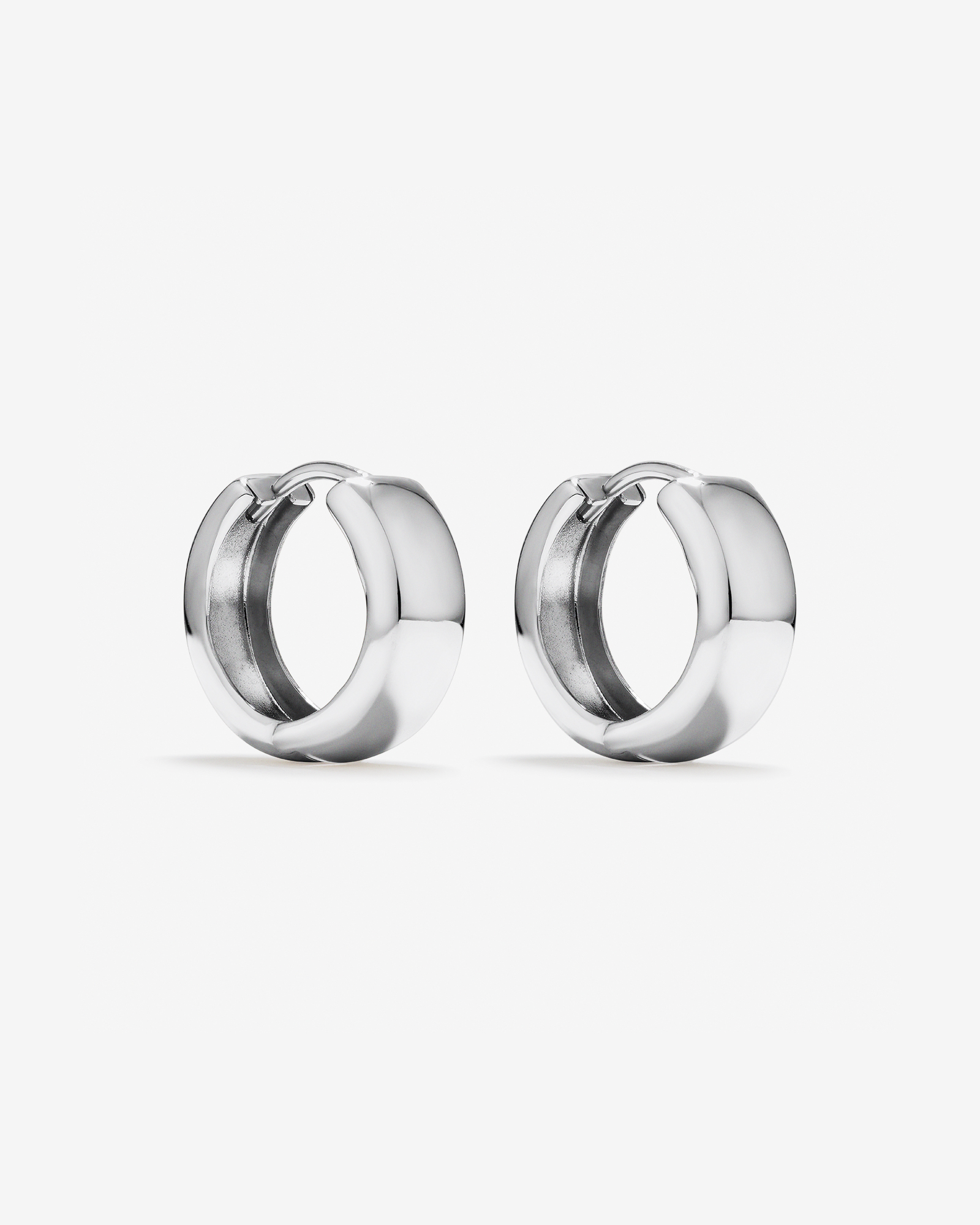 10mm Huggie Earrings 10kt Yellow Gold