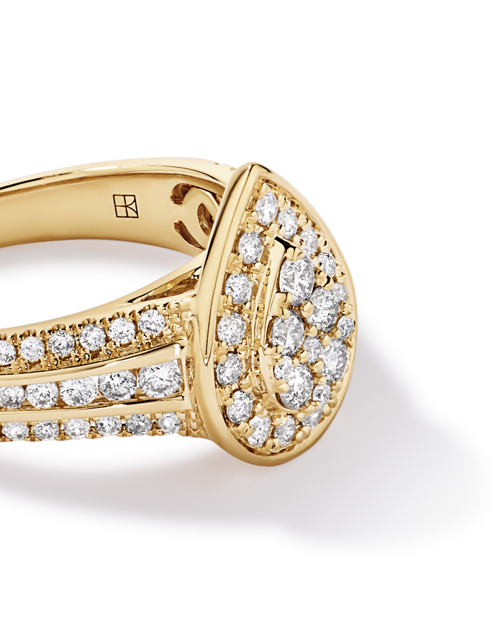 0.85 Carat TW Pear-Shaped Diamond Cluster Ring 10kt Yellow Gold