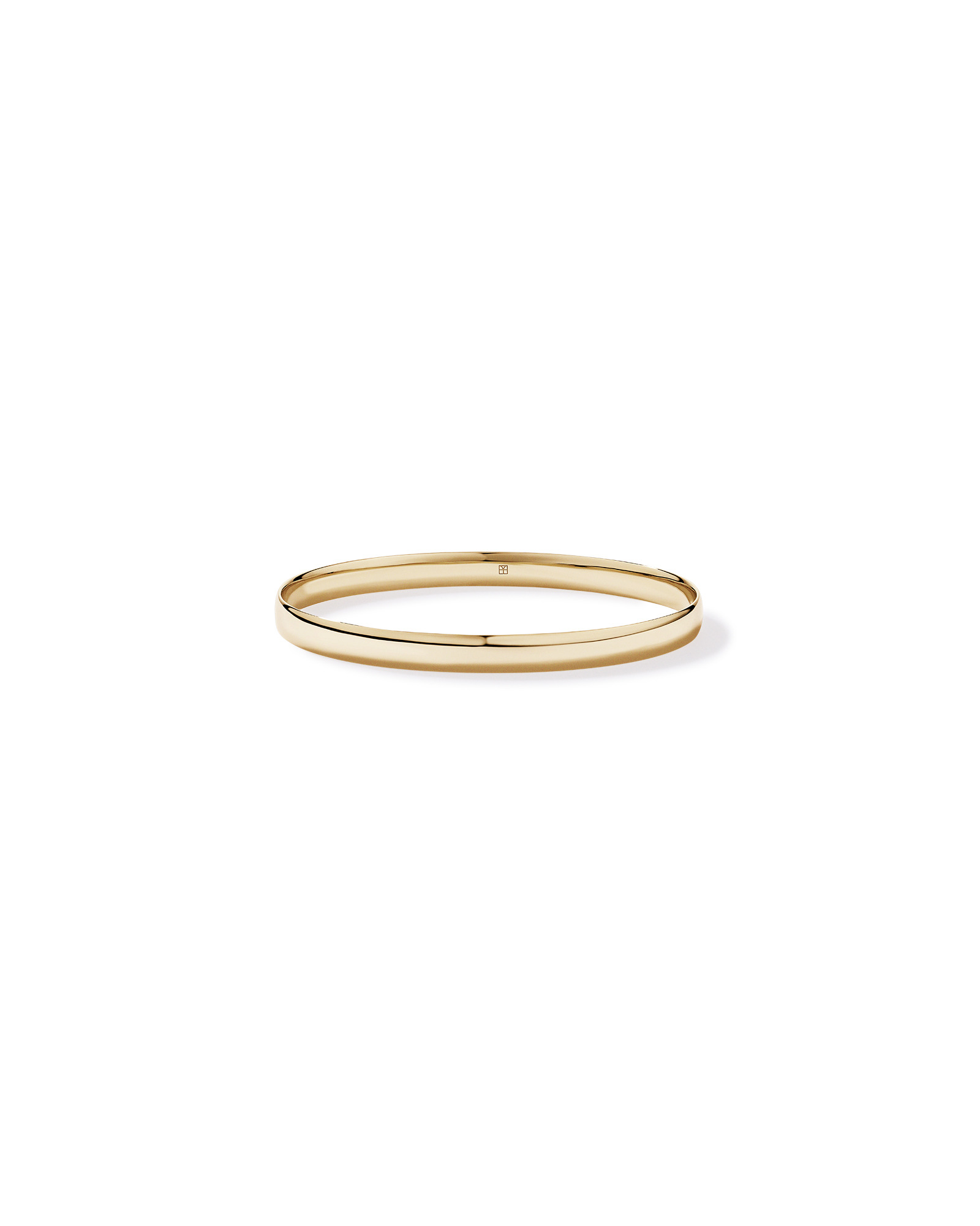 Bold Oval Bangle in 18kt Gold Vermeil